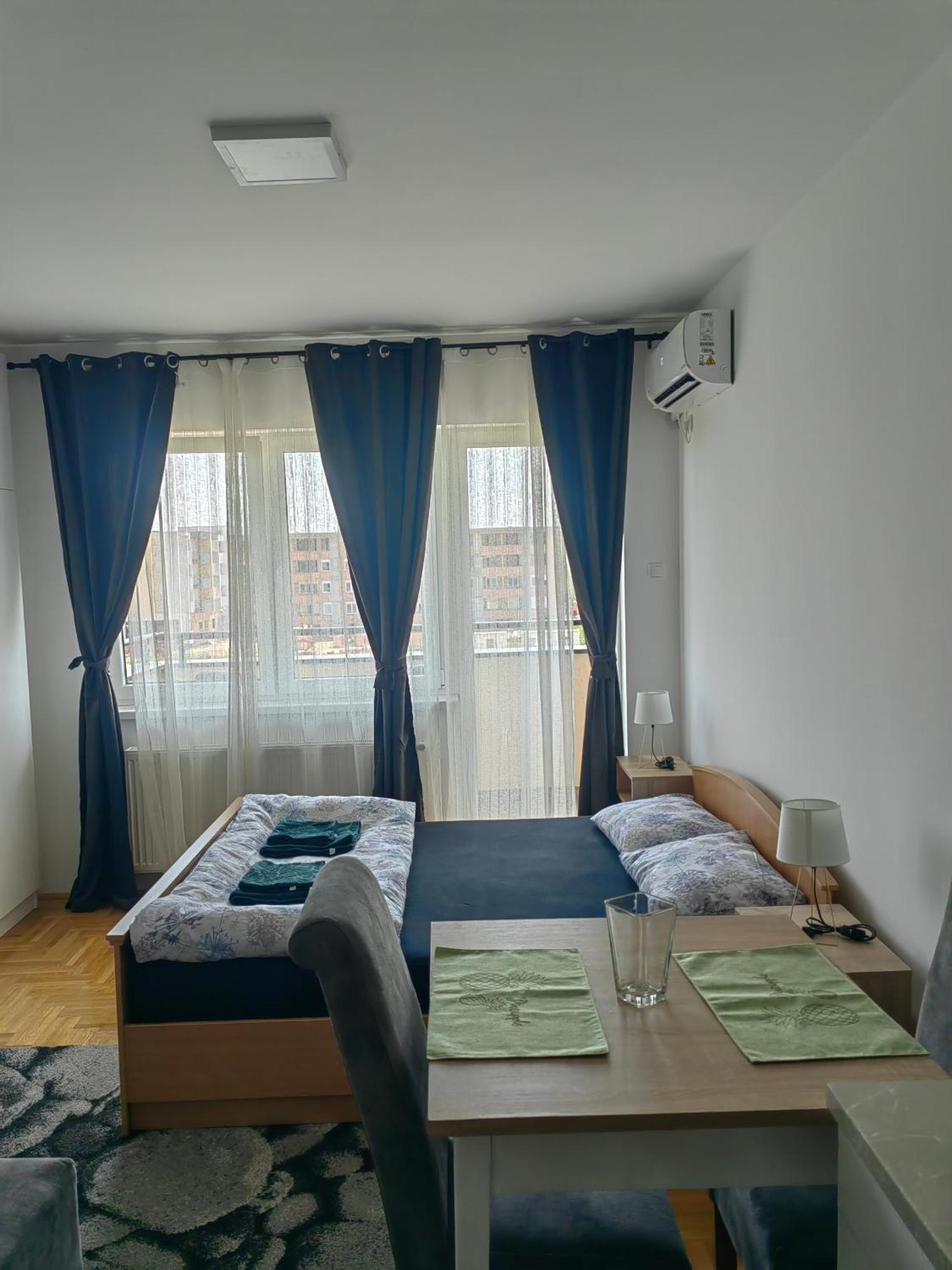 Road Warriors Apartment Subotica Exterior photo